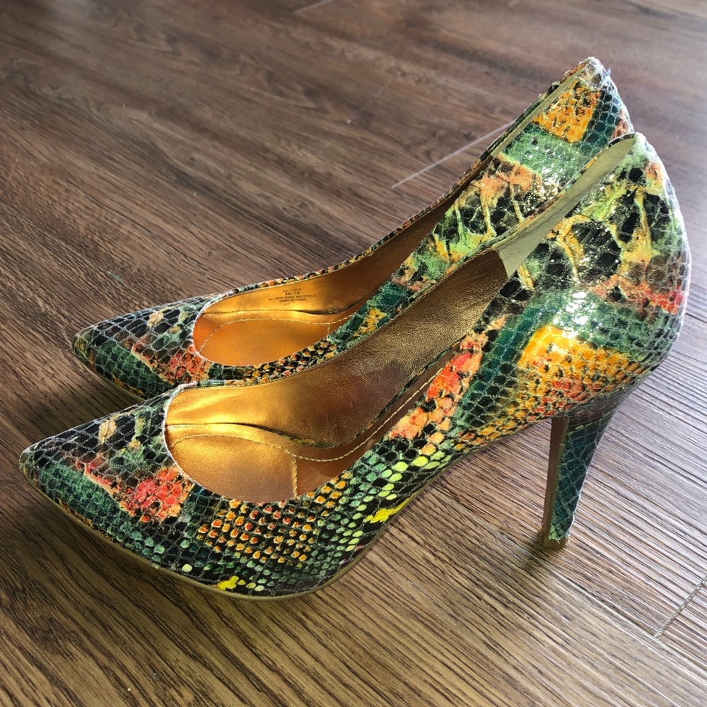 BCBG snakeskin heels